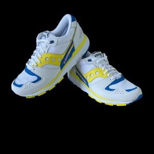 Saucony AZURA OG White Yellow *NEW* Men’s size 11